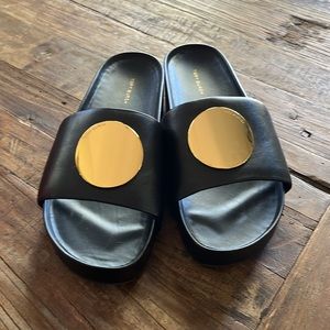 Tory Burch Patos Leather Nappa slide size 9